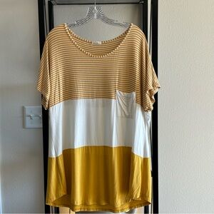 Luna Women’s Short Sleeve Top Yellow/White SZ 1X